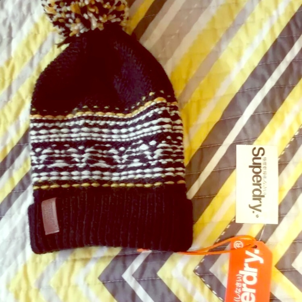Super dry beanie tight knit warmth